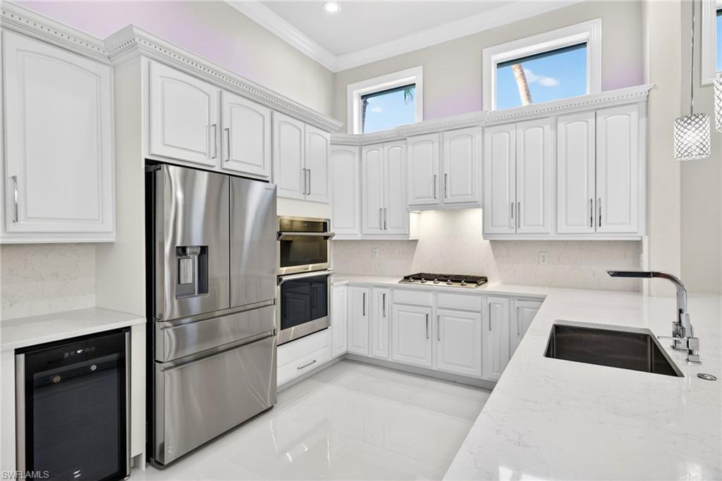 BELLE LAGO - Residential