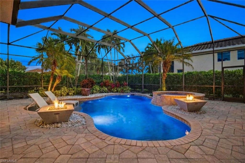 BELLE LAGO - Residential