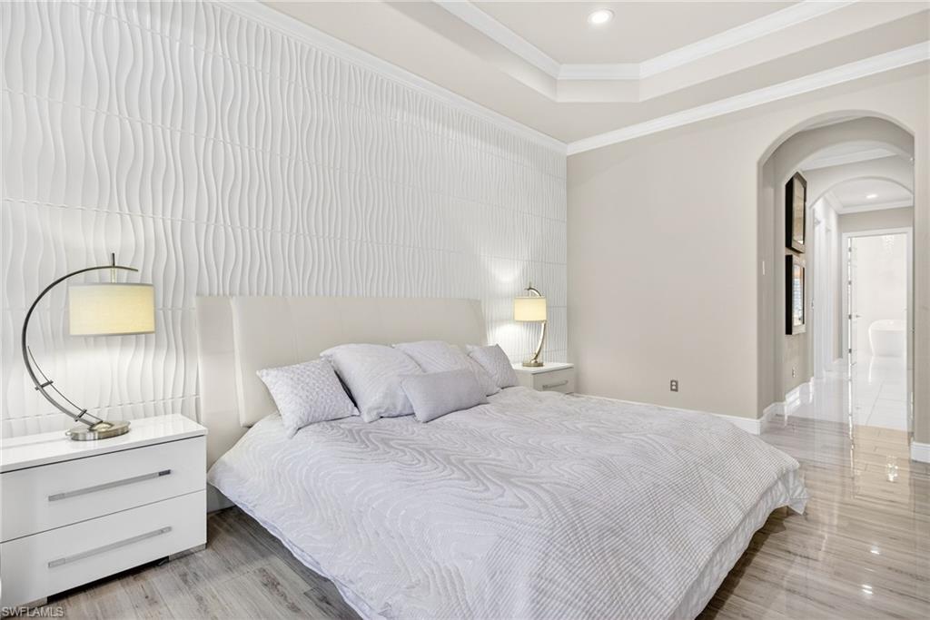 BELLE LAGO - Residential