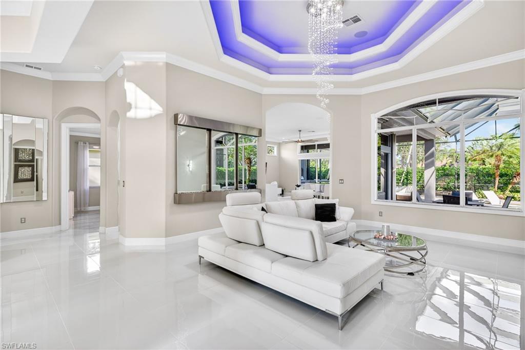 BELLE LAGO - Residential