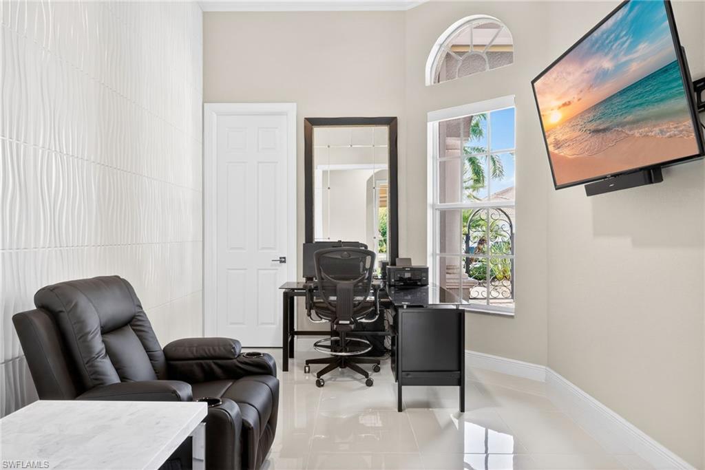 BELLE LAGO - Residential