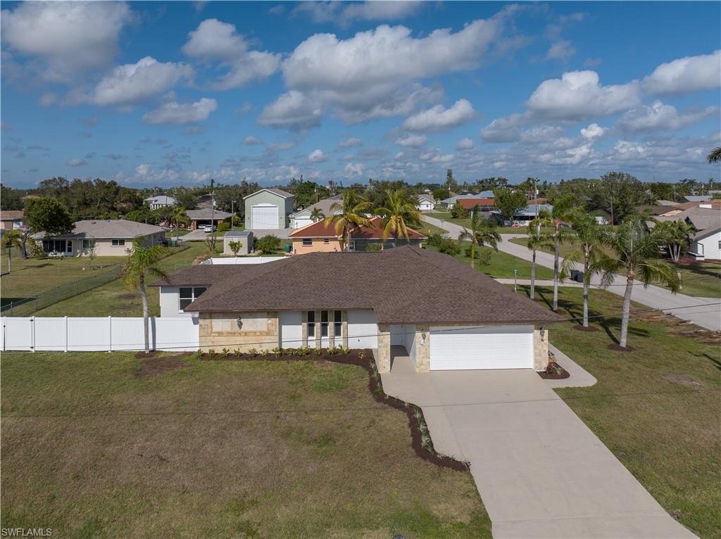 CAPE CORAL - Residential