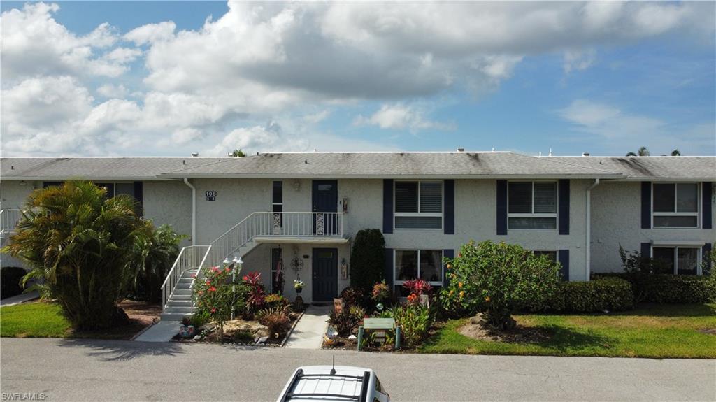 GLADES COUNTRY CLUB - Residential Lease