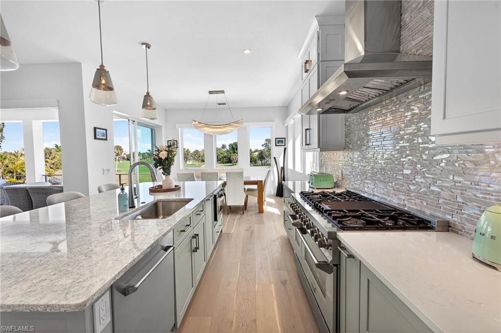 BEACHVIEW COUNTRY CLUB ESTATES - Residential