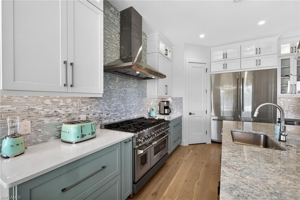 BEACHVIEW COUNTRY CLUB ESTATES - Residential