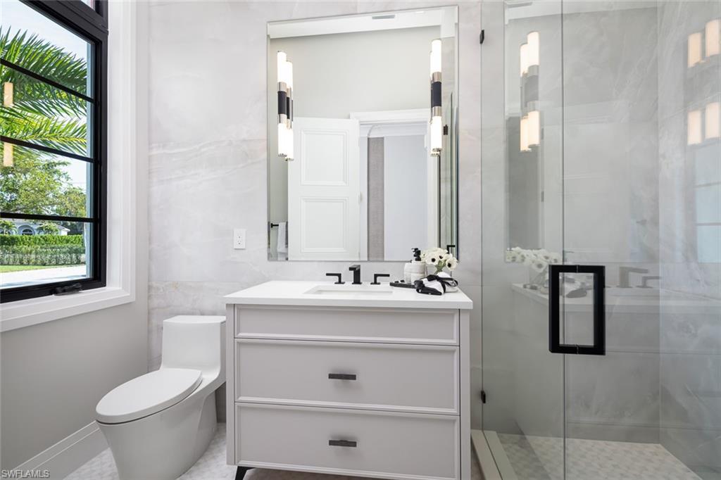 PINE RIDGE - Residential