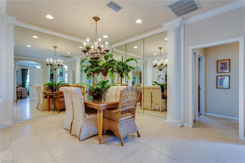 COLONIAL LINKS - Residential