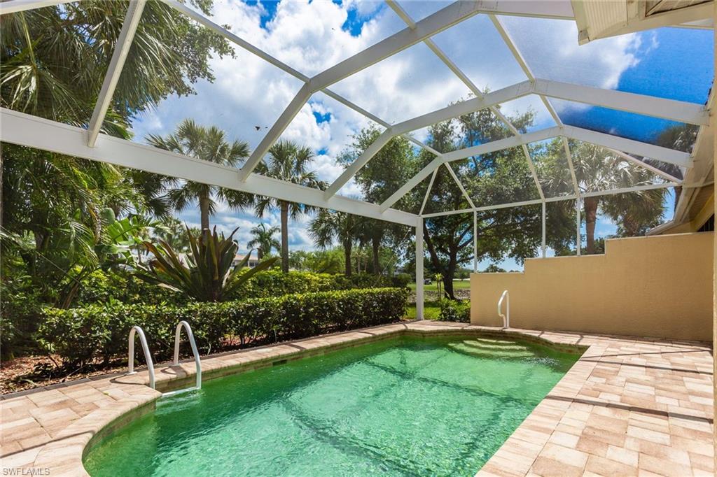 COLONIAL LINKS - Residential