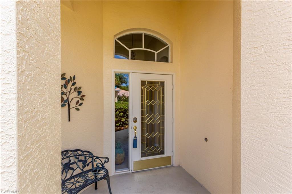 COLONIAL LINKS - Residential