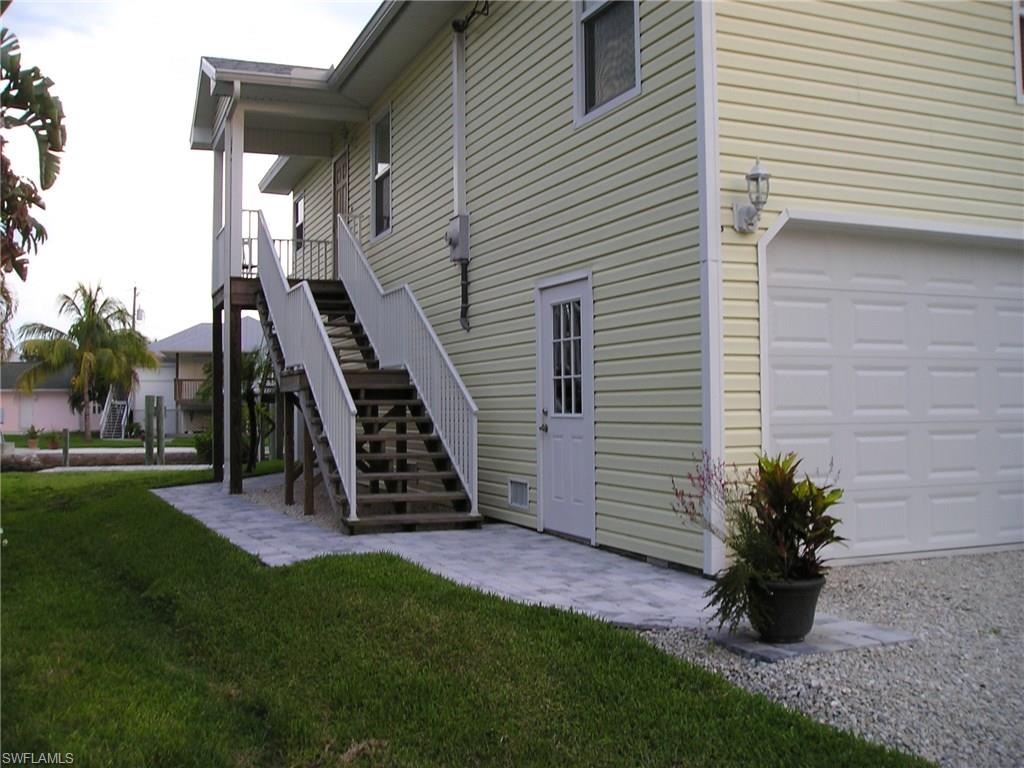 ISLAND SHORES - Residential