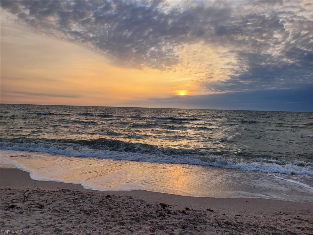 SWEETWATER BAY - Residential Lease