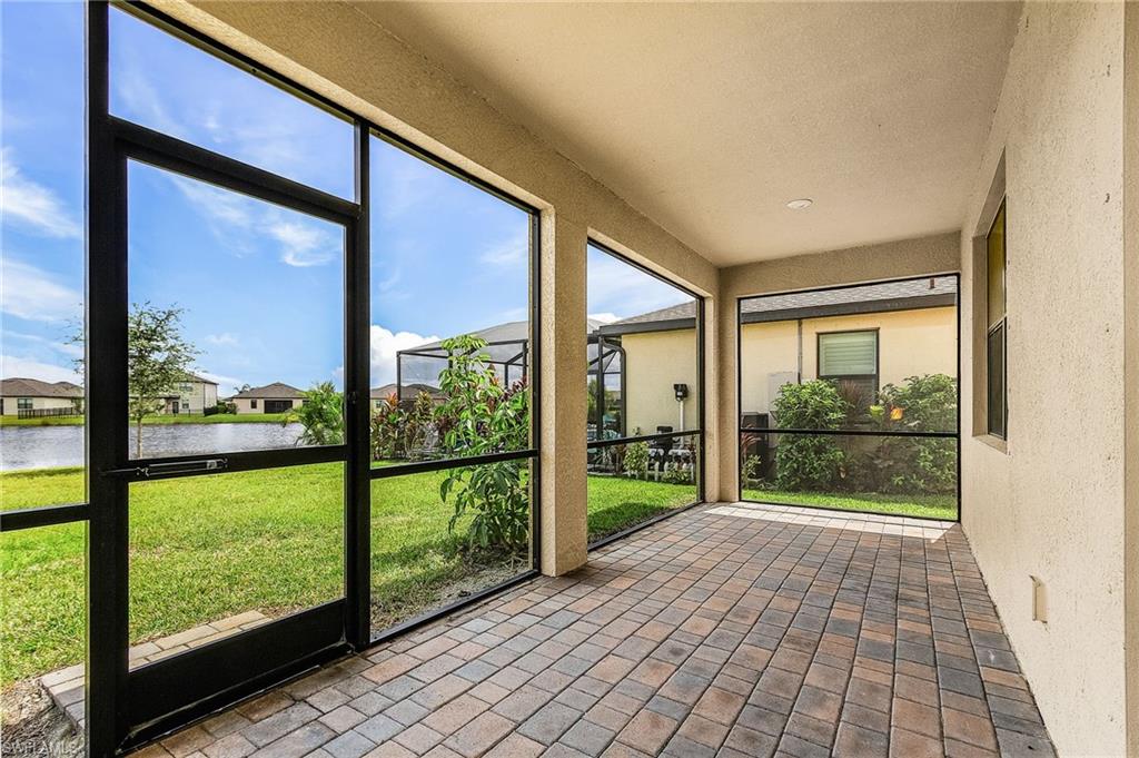 PORTICO - Residential