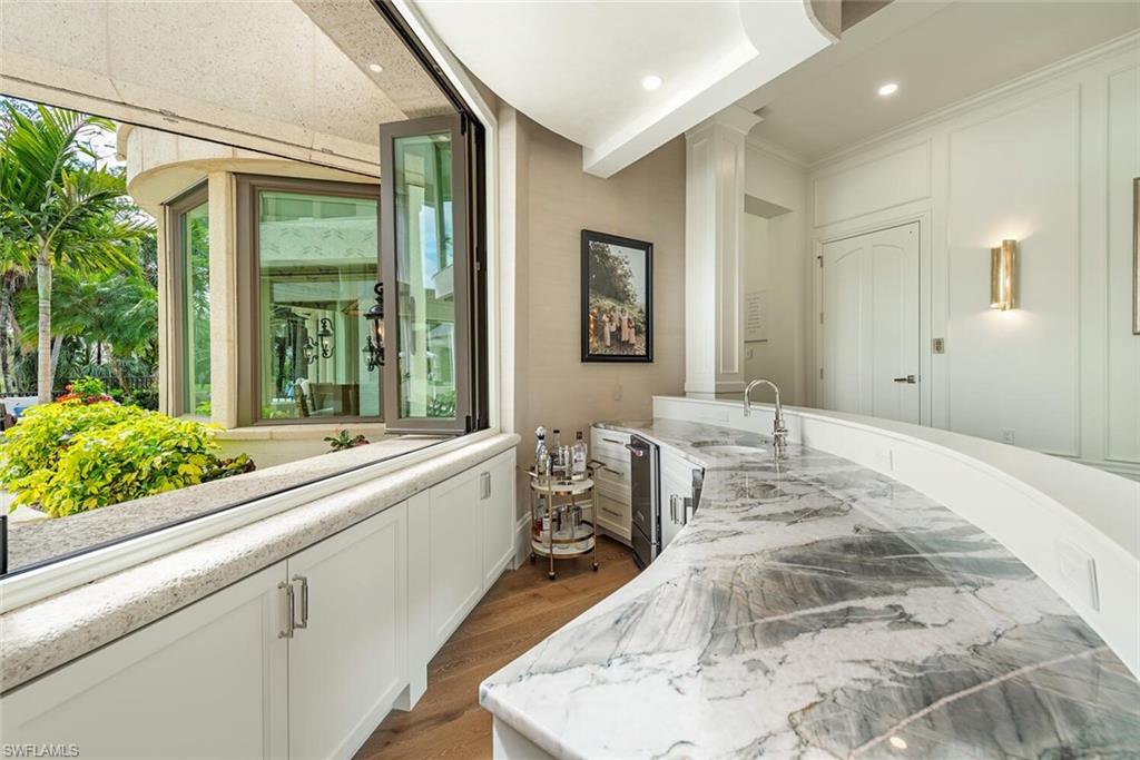 QUAIL WEST - Residential