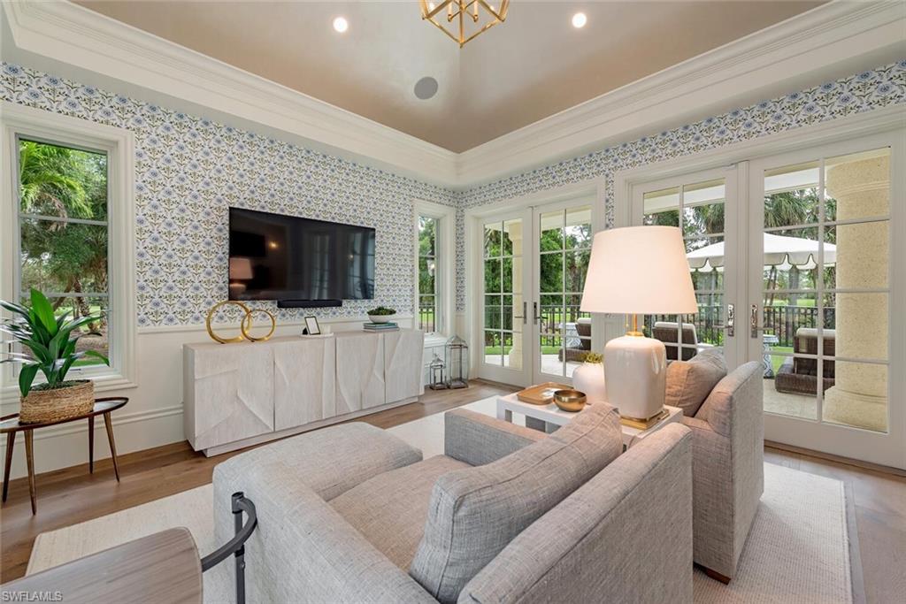 QUAIL WEST - Residential