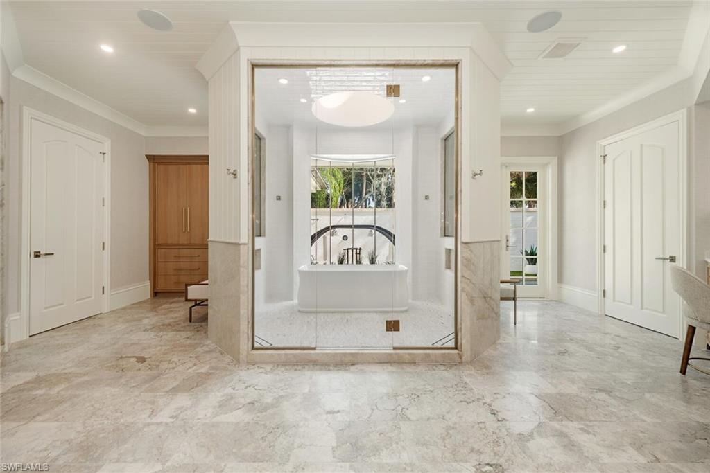 QUAIL WEST - Residential