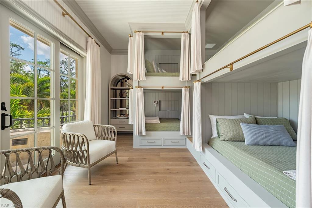 QUAIL WEST - Residential