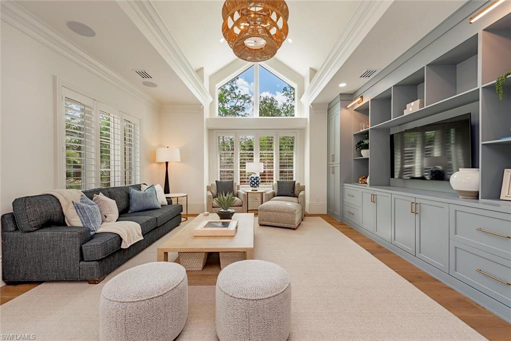 QUAIL WEST - Residential