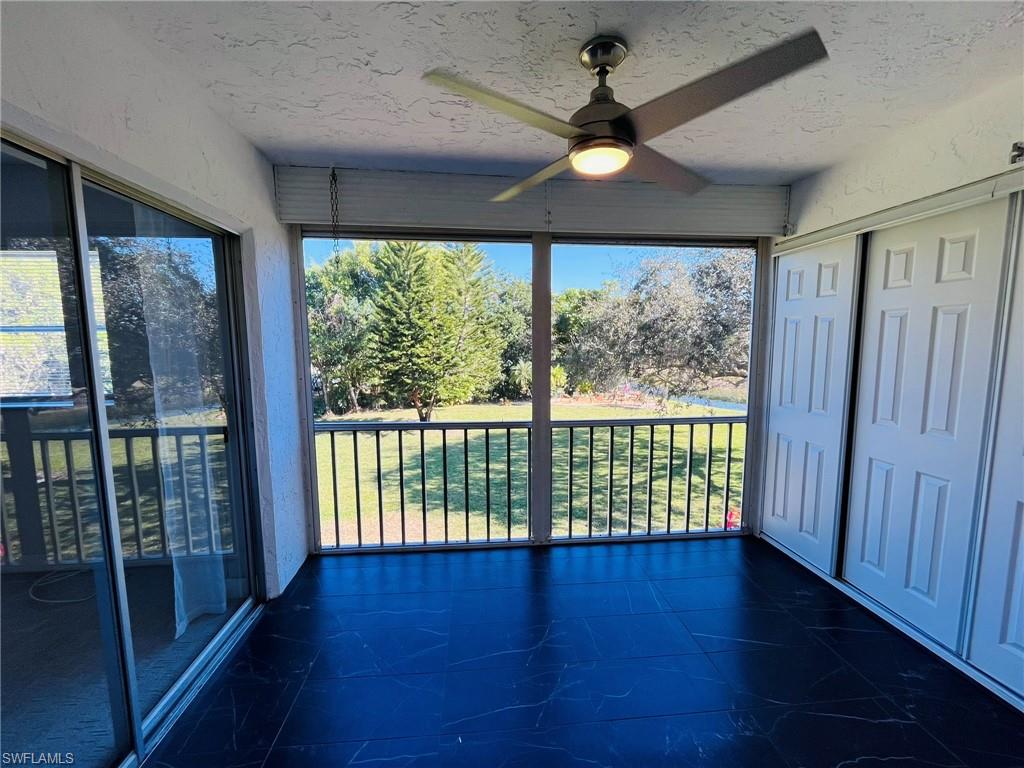 COUNTRY CLUB MANOR - Residential Lease