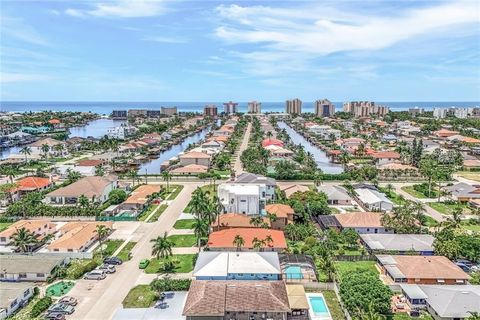 A home in NAPLES