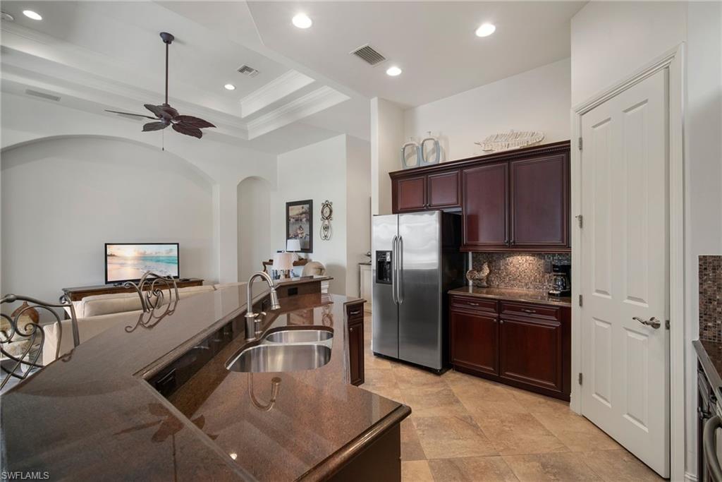 CALDECOTT - Residential Lease