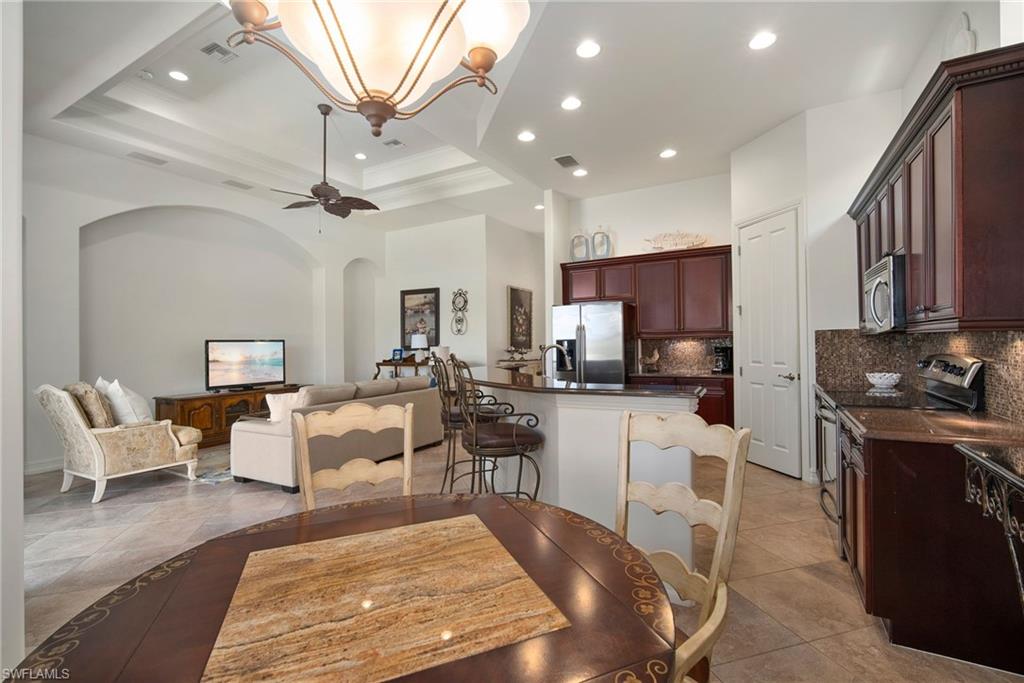 CALDECOTT - Residential Lease