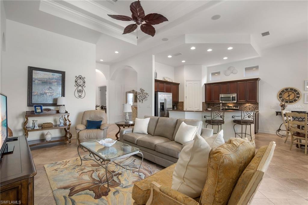 CALDECOTT - Residential Lease