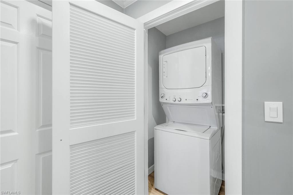 BONITA BEACH - Residential