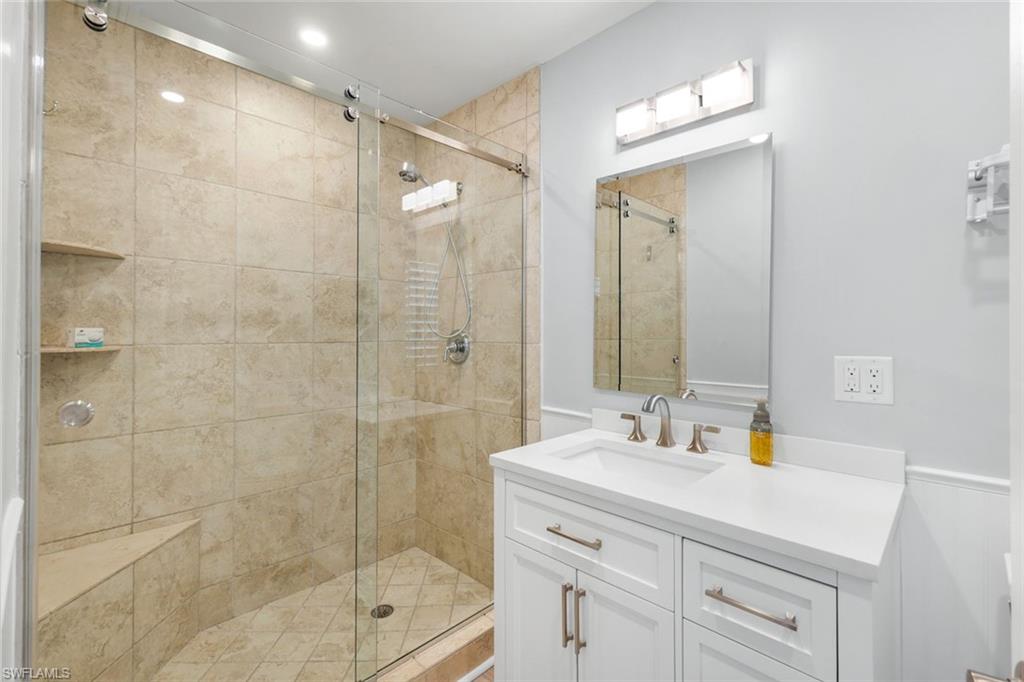 BONITA BEACH - Residential