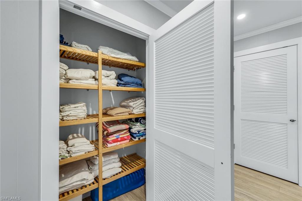 BONITA BEACH - Residential