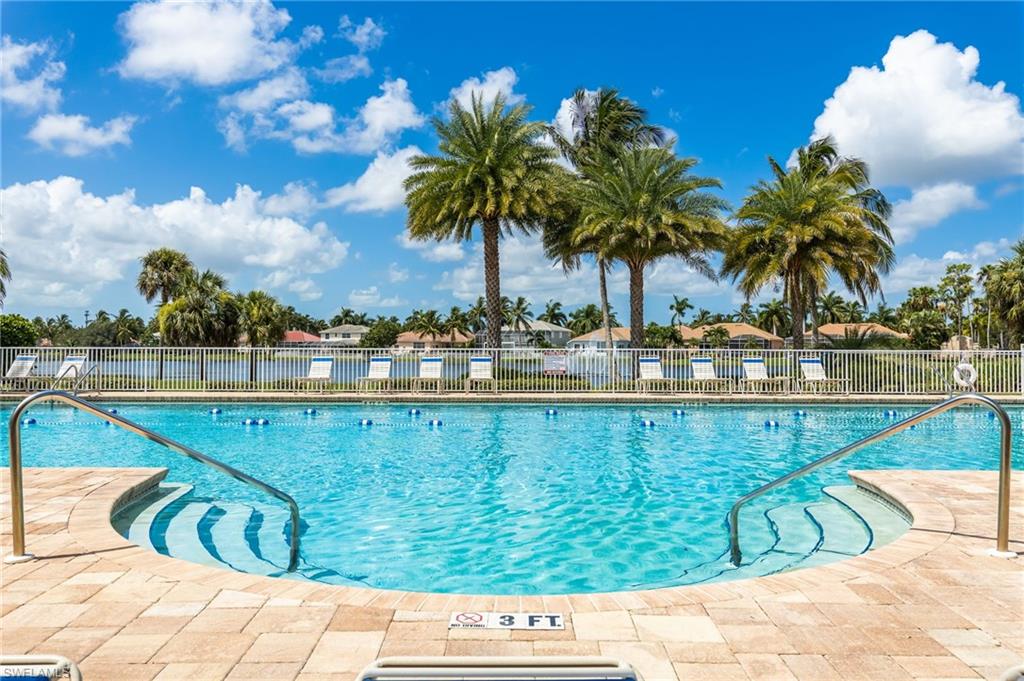 REFLECTION LAKES - Residential