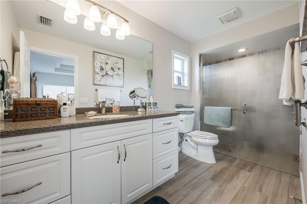 REFLECTION LAKES - Residential