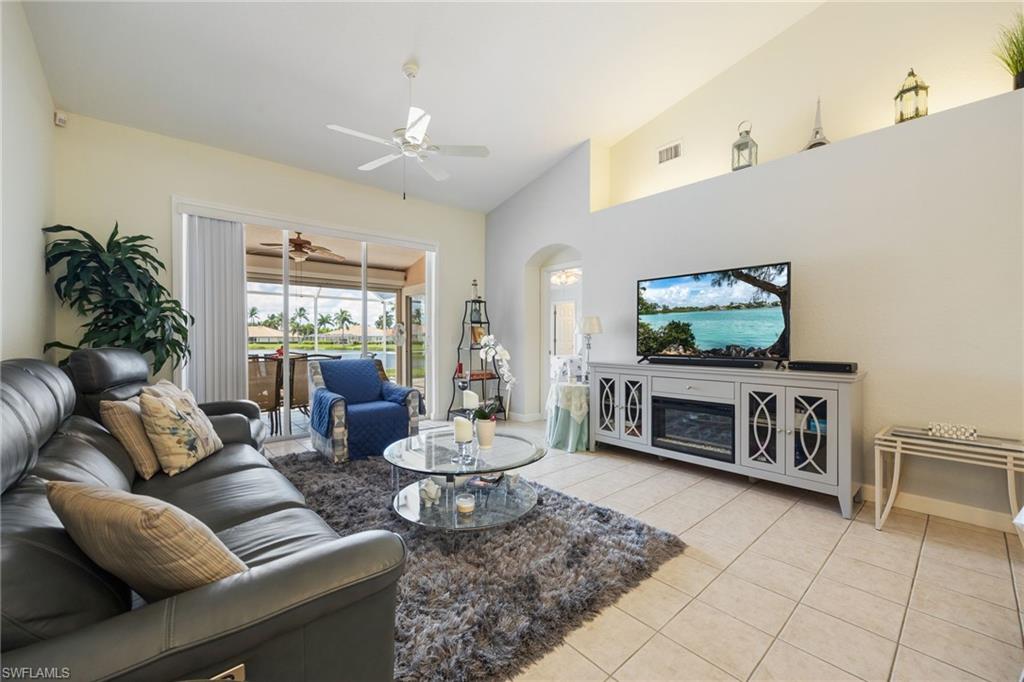 REFLECTION LAKES - Residential