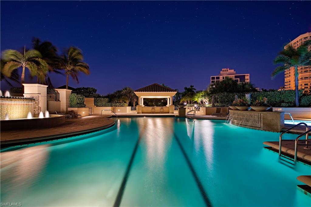 SEASONS AT NAPLES CAY - Residential