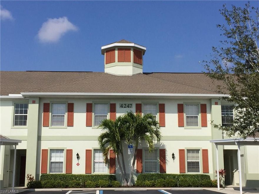 Great opportunity in Province Park!! Lowest priced 3 bedroom 2 bathroom on the street!! Economical HOA which offers large community pool, tennis court, running & biking path, clubhouse with fitness center. This community close to I-75, schools, shopping and Eastwood Golf course. This Condo boasts an open floor plan with breakfast bar, dining room living room that opens to screened lanai. The Master bedroom has a walk-in closet and on-suite bathroom with nice garden tub, tile shower and dual sinks. Guest bath has shower with tub combo. New A/C with anti mold reducer & new water heater just installed. Covered parking and storage locker right outside your front door...so convenient. You'll love this community.