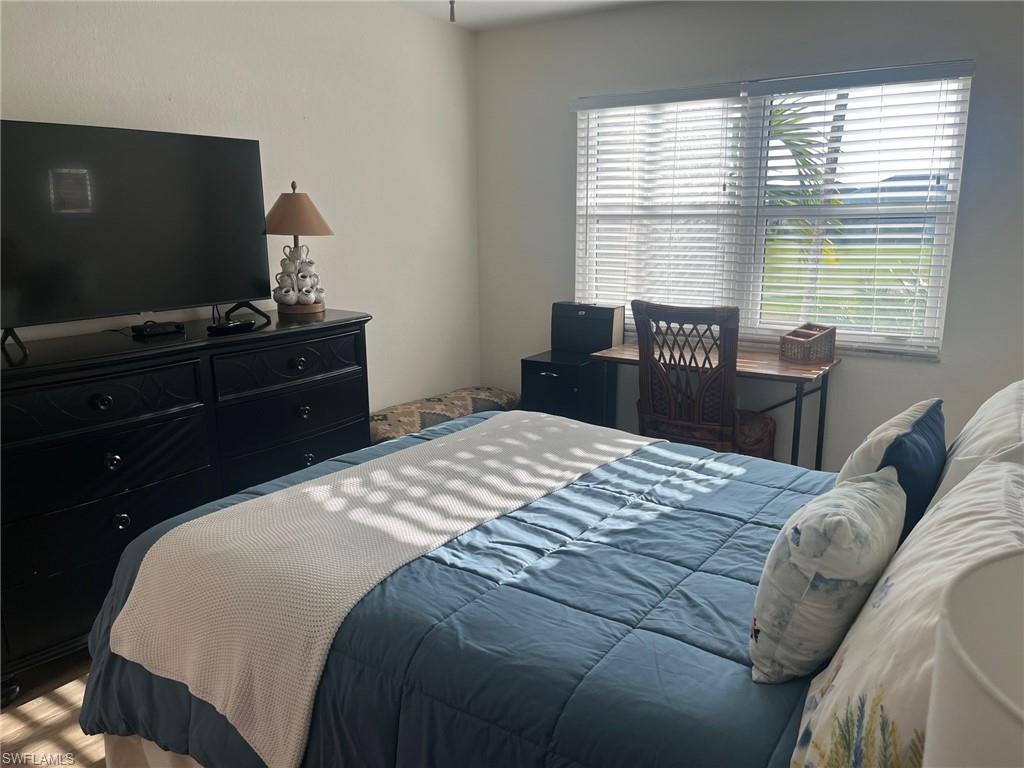 SEVEN LAKES - Residential