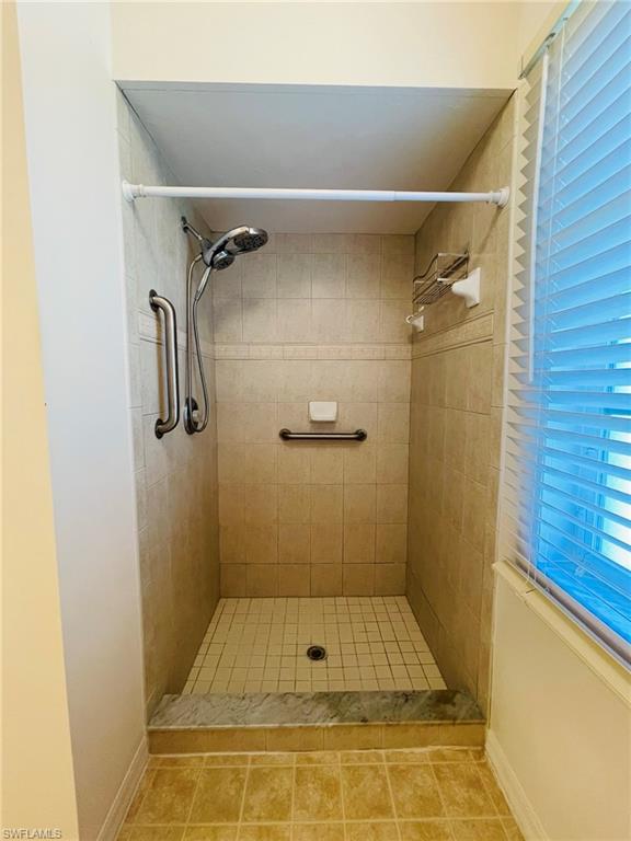 BONITA SPRINGS - Residential Lease