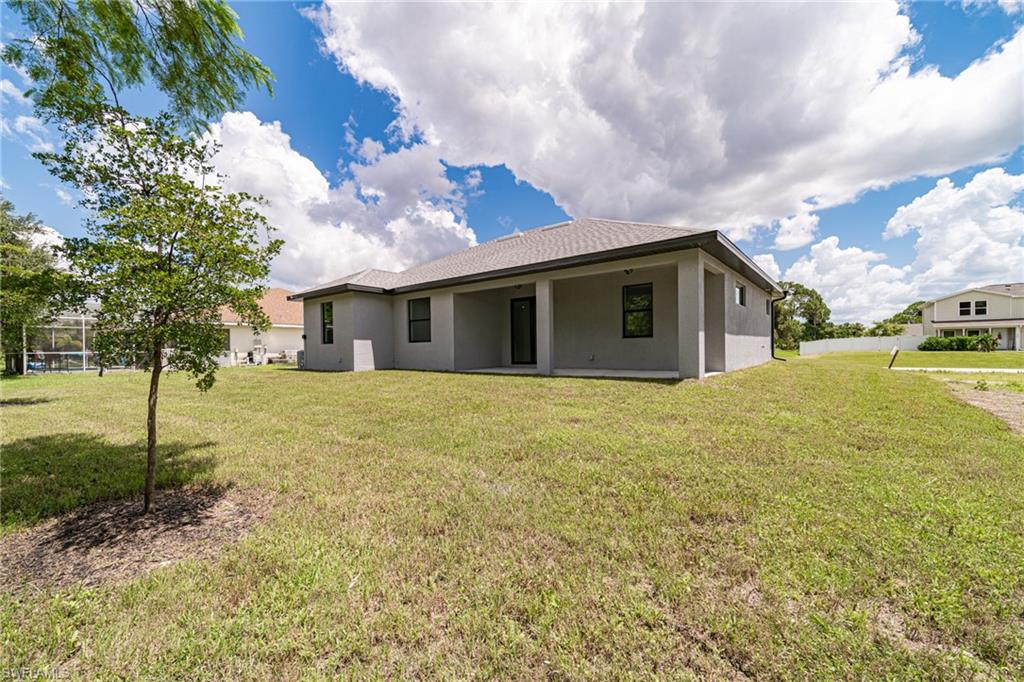 LEHIGH ACRES - Residential