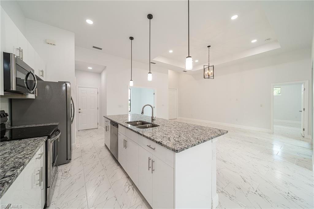 LEHIGH ACRES - Residential