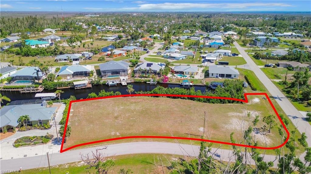 CHARLOTTE SHORES - Land