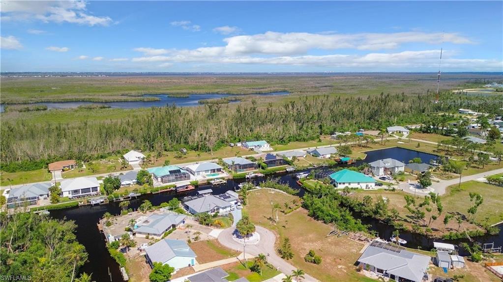 CHARLOTTE SHORES - Land