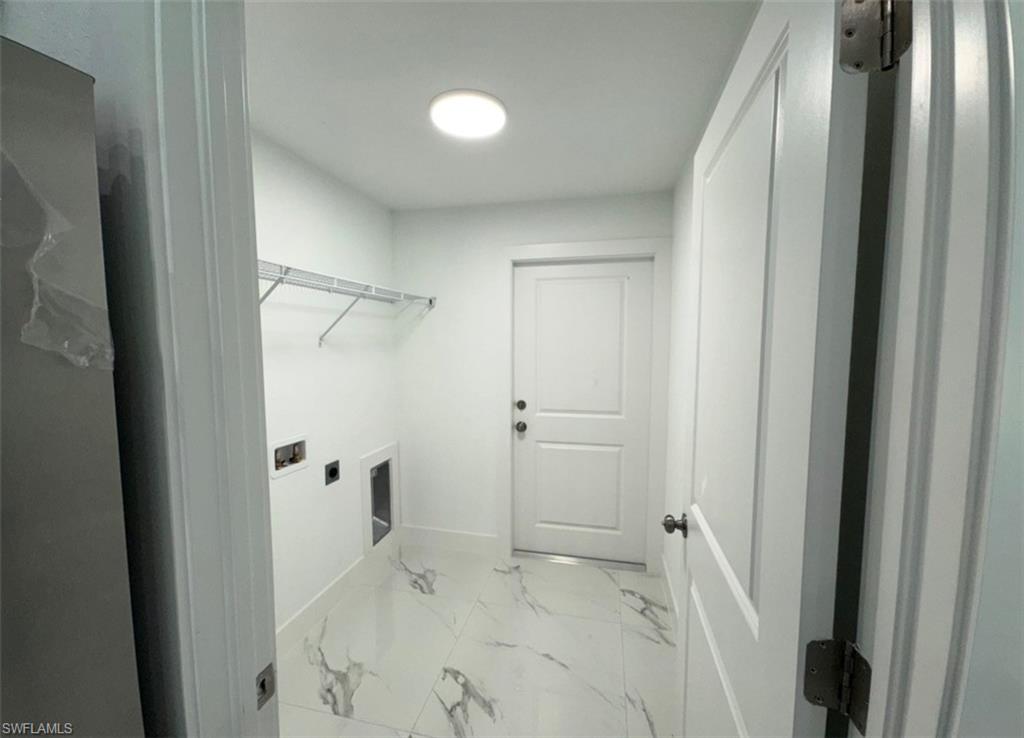 PORT CHARLOTTE - Residential