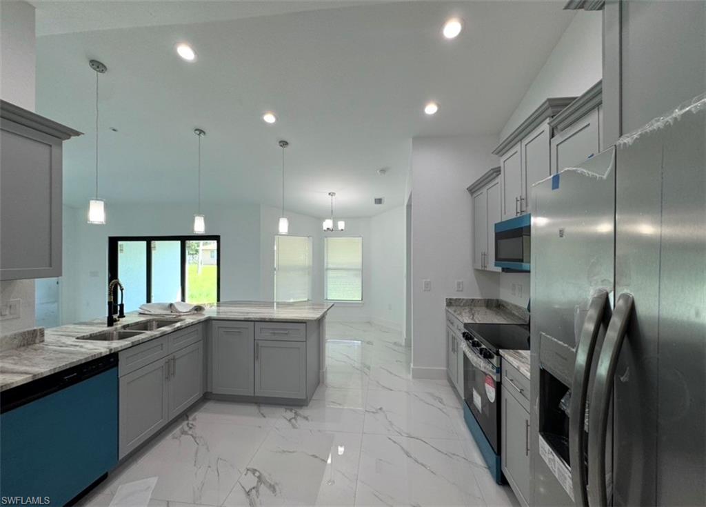 PORT CHARLOTTE - Residential