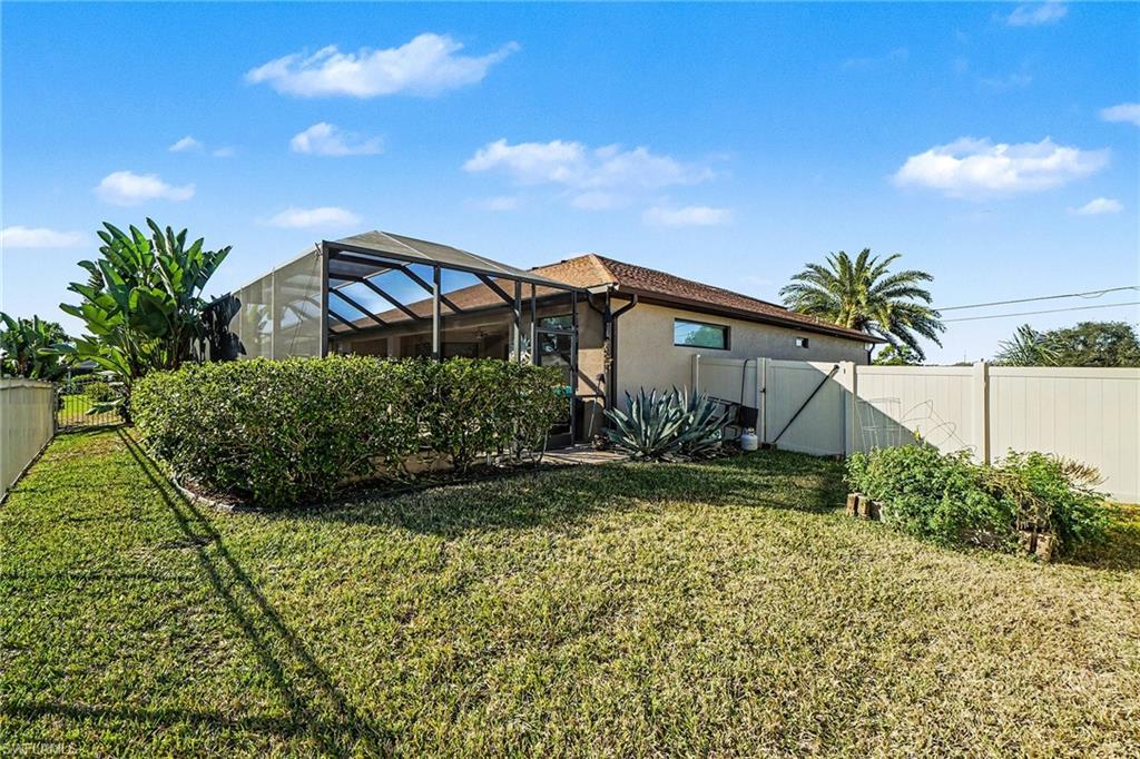 CAPE CORAL - Residential