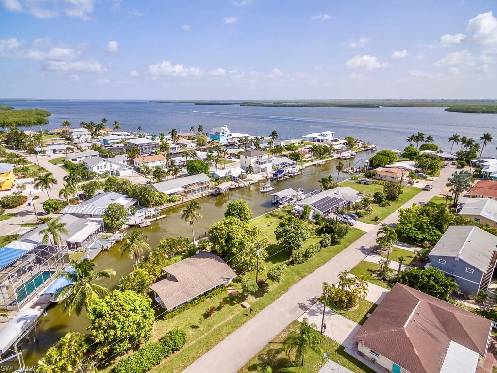 ISLAND HARBORS - Residential