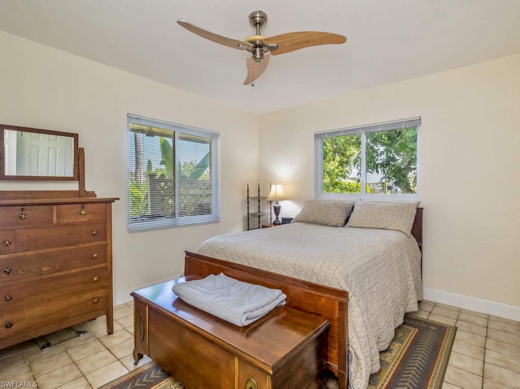 ISLAND HARBORS - Residential