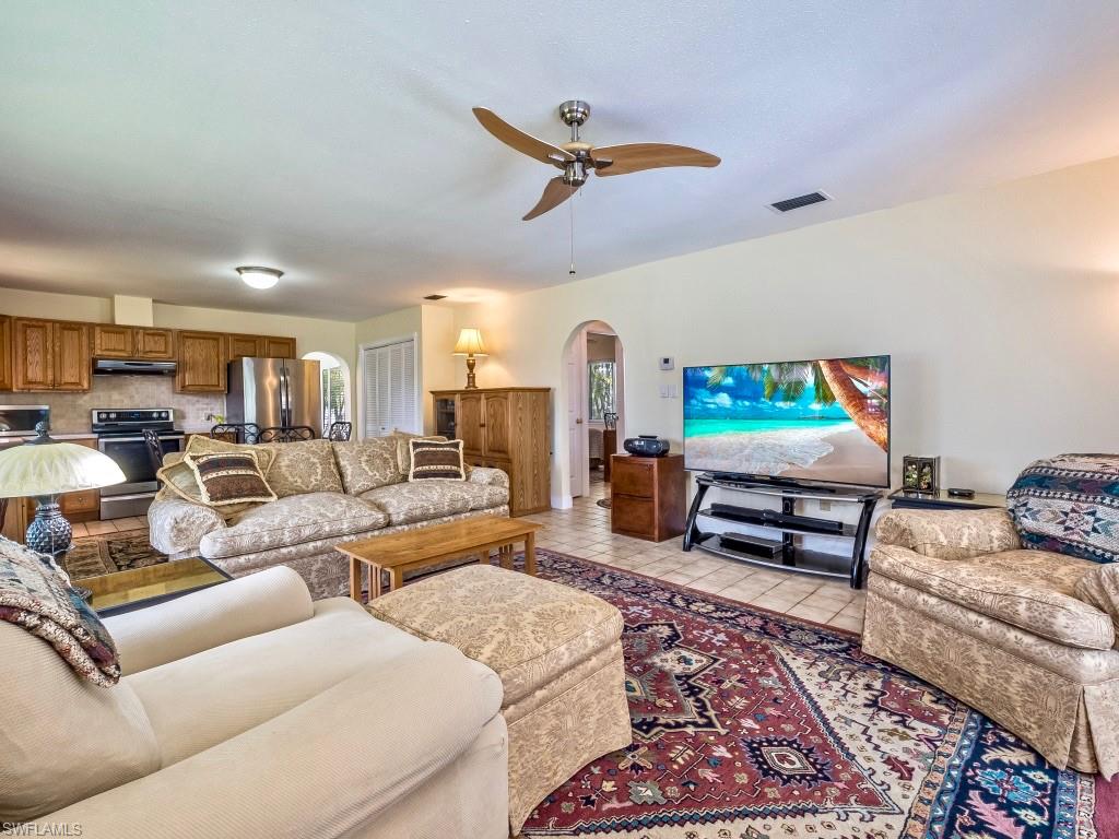 ISLAND HARBORS - Residential