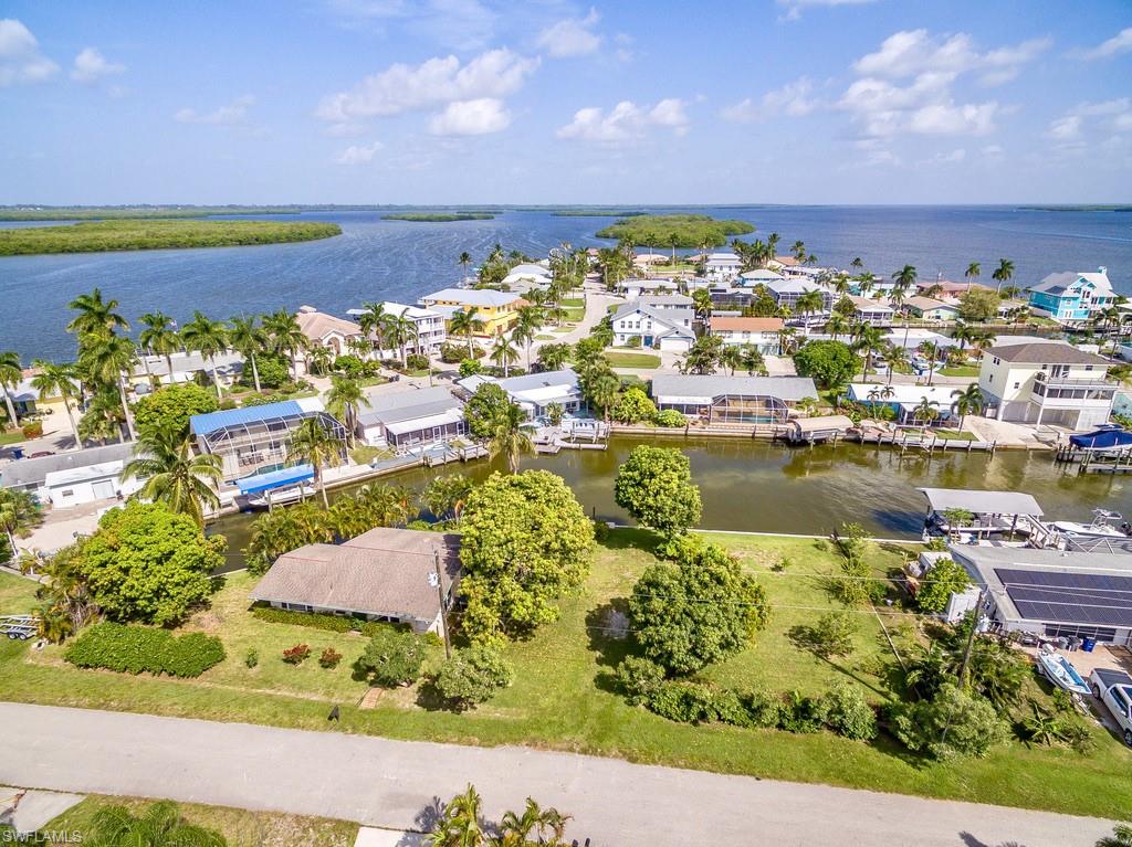 ISLAND HARBORS - Residential