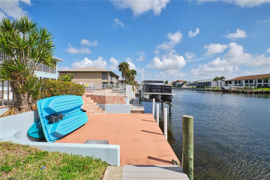 FALCON BAY CONDO - Residential