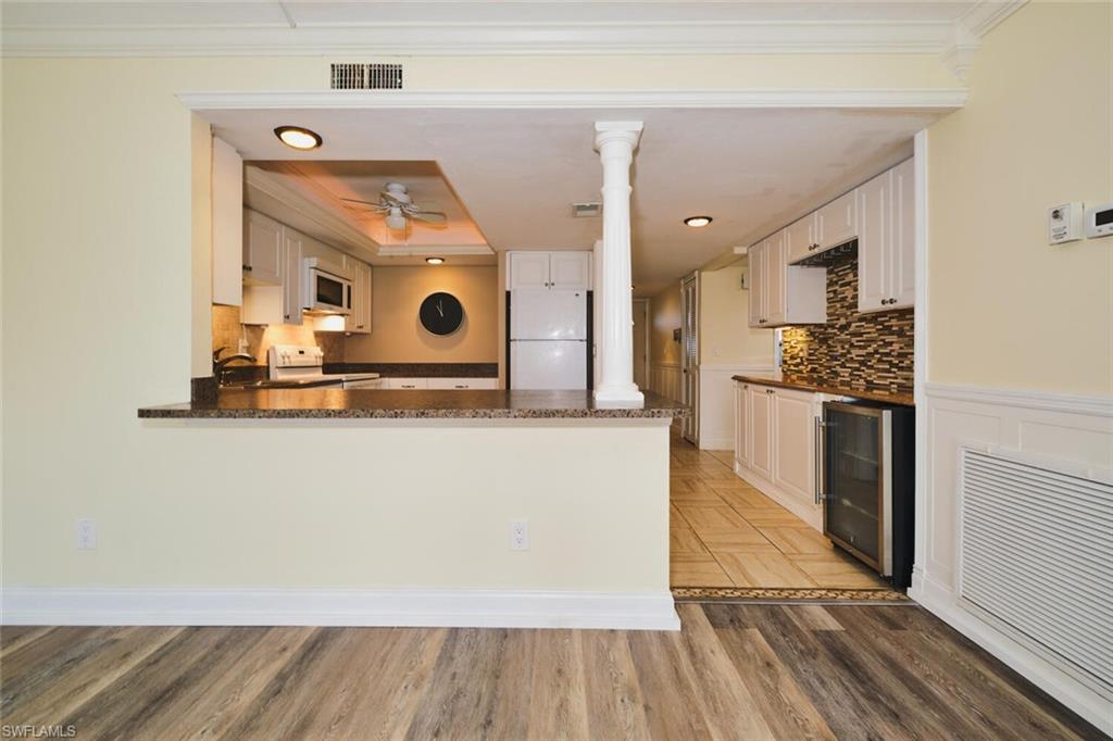 FALCON BAY CONDO - Residential