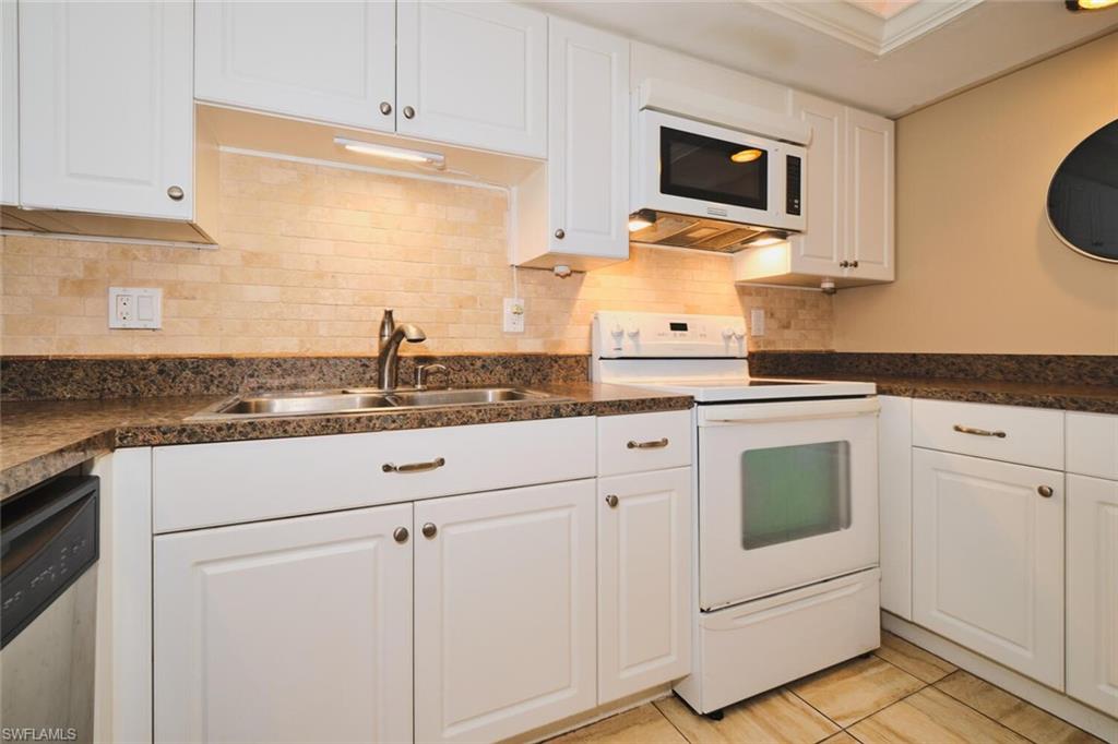 FALCON BAY CONDO - Residential